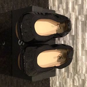 Yogi Samra Toddler Girls Ballet Flats - New